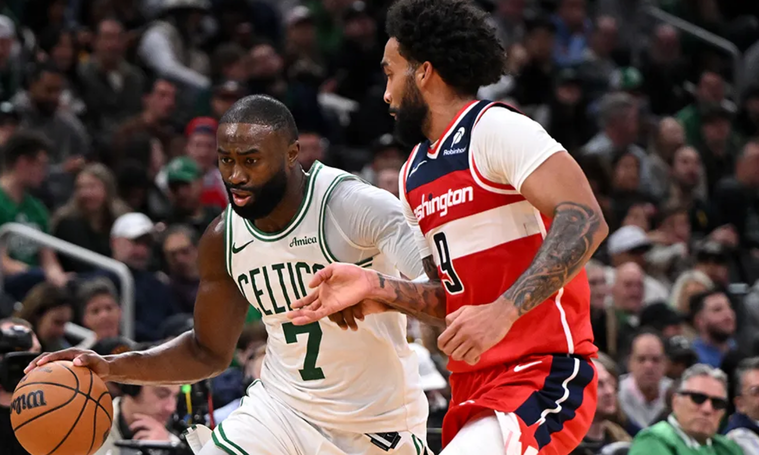 关于国际比赛日NBA总决赛焦点战；皇家马德里官宣签约；赛场秩序良好；赛季目标并未改变的信息-爱游戏全站