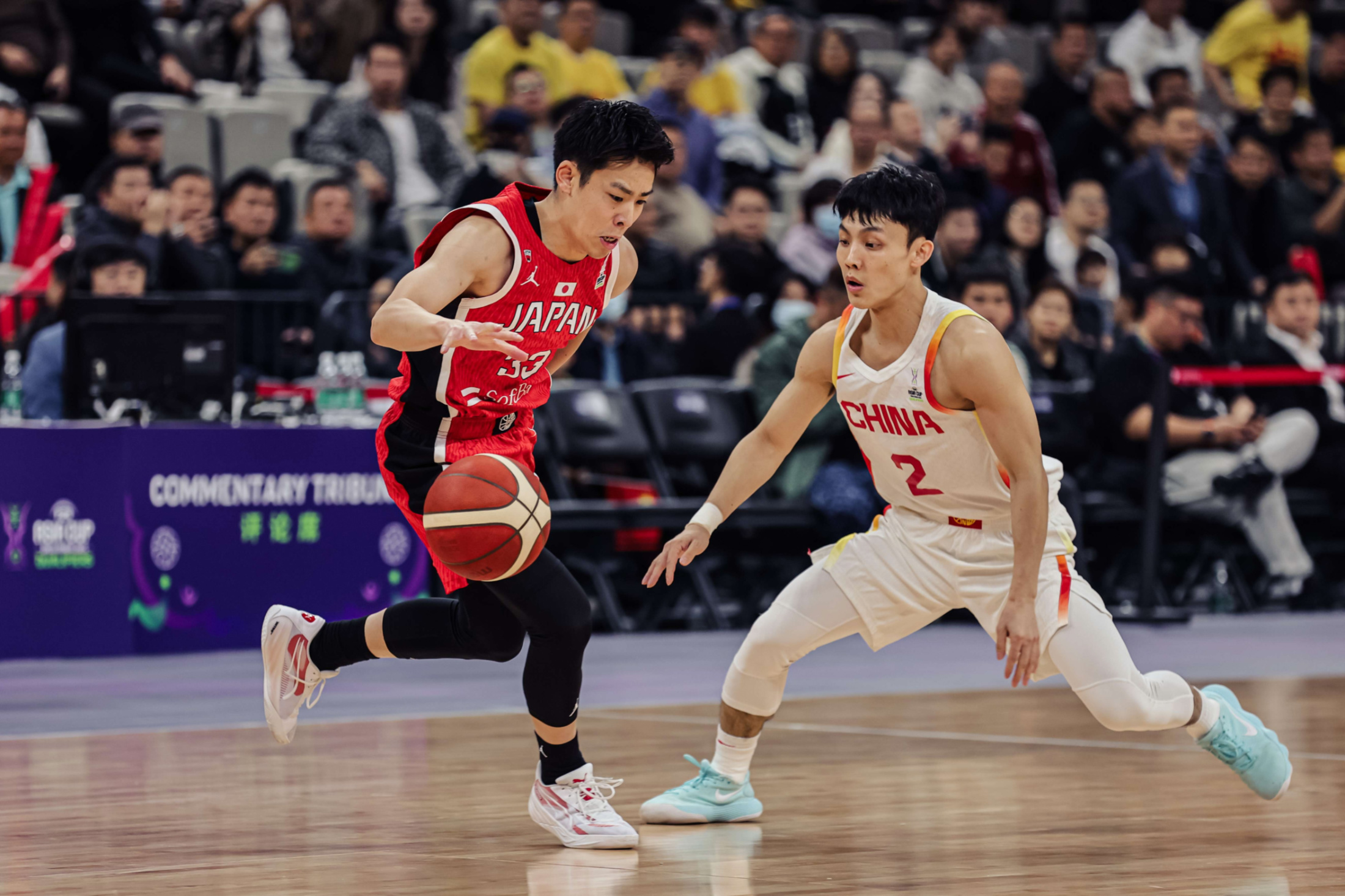 包含赛地聚焦：CBA常规赛赛后热度飙升，多伦多猛龙再遭质疑，媒体盛赞，心理建设被强调的词条-AYX爱游戏中国